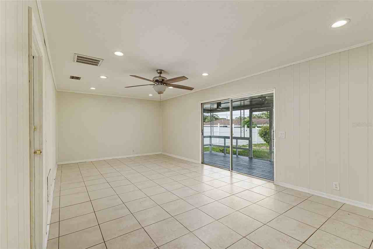 408 Lake Ned Rd - Photo 5 of 23
