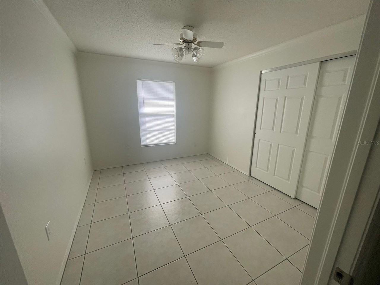 3021 W Tampa Bay Blvd - Photo 7 of 22