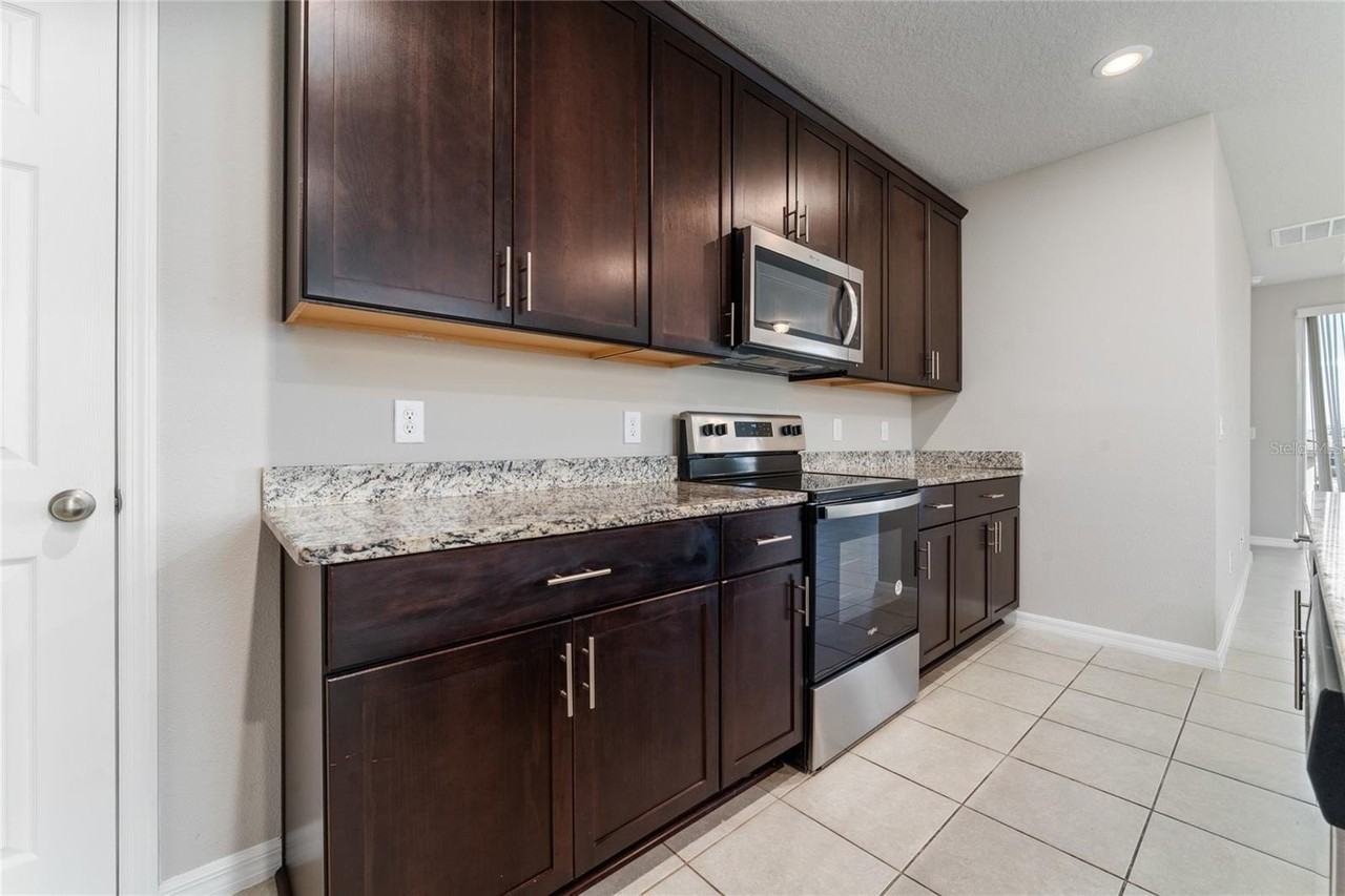 3085 Bella Vista Dr - Photo 7 of 27