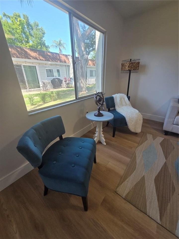 13719 Mission Oaks Blvd - Photo 6 of 12