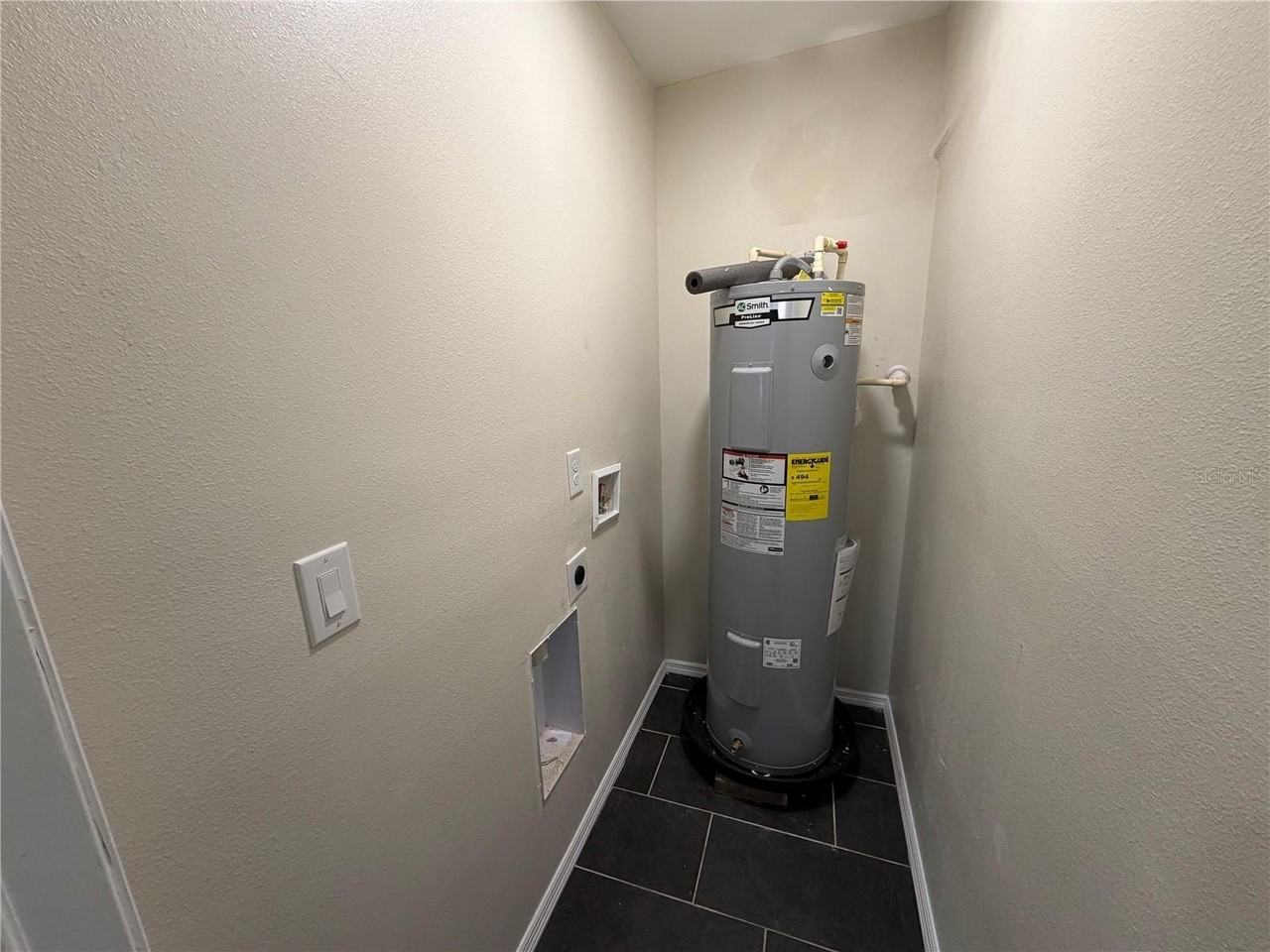 11707 North Dr - Photo 6 of 24