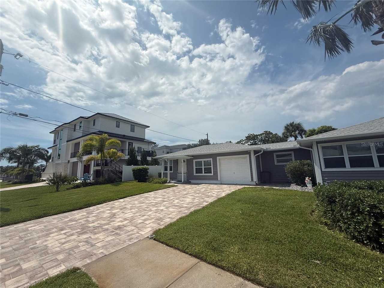 3200 W De Bazan Ave - Photo 3 of 50