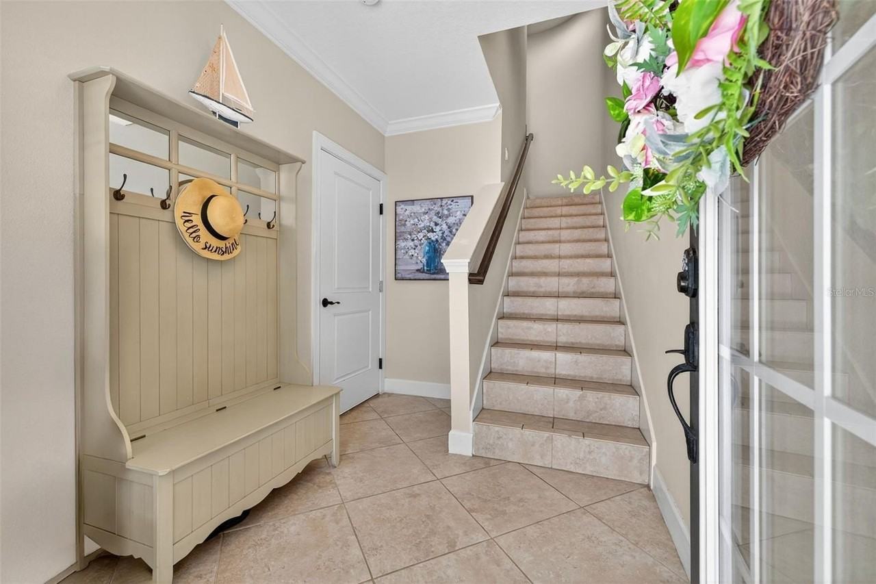 6080 Moorings Dr S - Photo 3 of 41