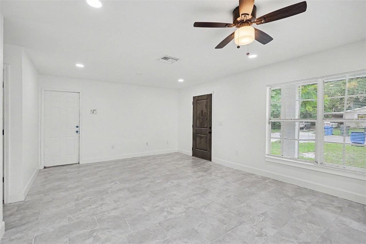 1128 Neville Ave - Photo 5 of 27