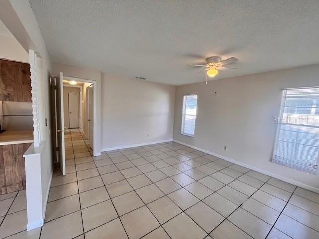 8518 N Lynn Ave - Photo 4 of 23