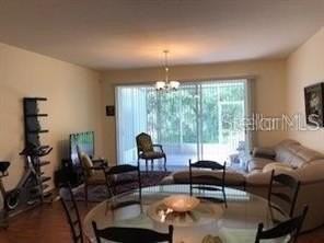 948 Vista Cay Ct - Photo 4 of 16