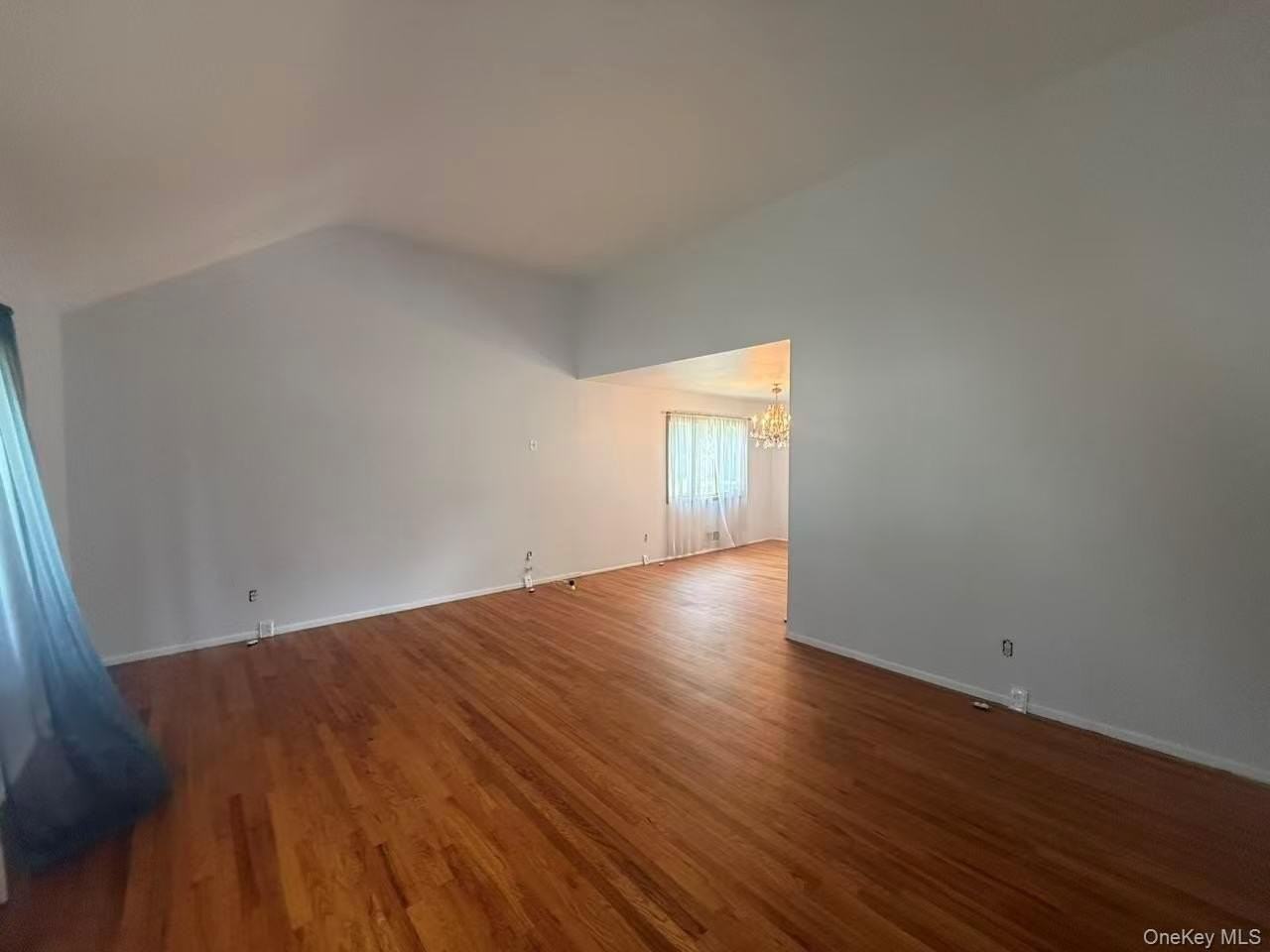 56 Convent Rd - Photo 3 of 14