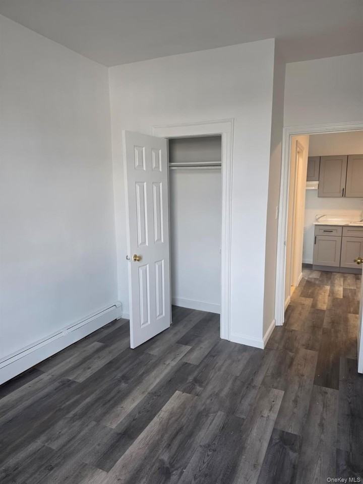 9111 31st Ave - Photo 3 of 5