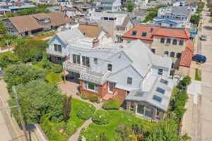 featured image of 12 Ocean Blvd