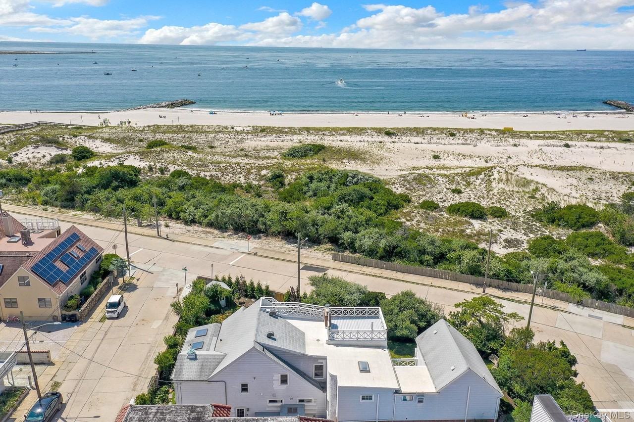 12 Ocean Blvd - Photo 2 of 42