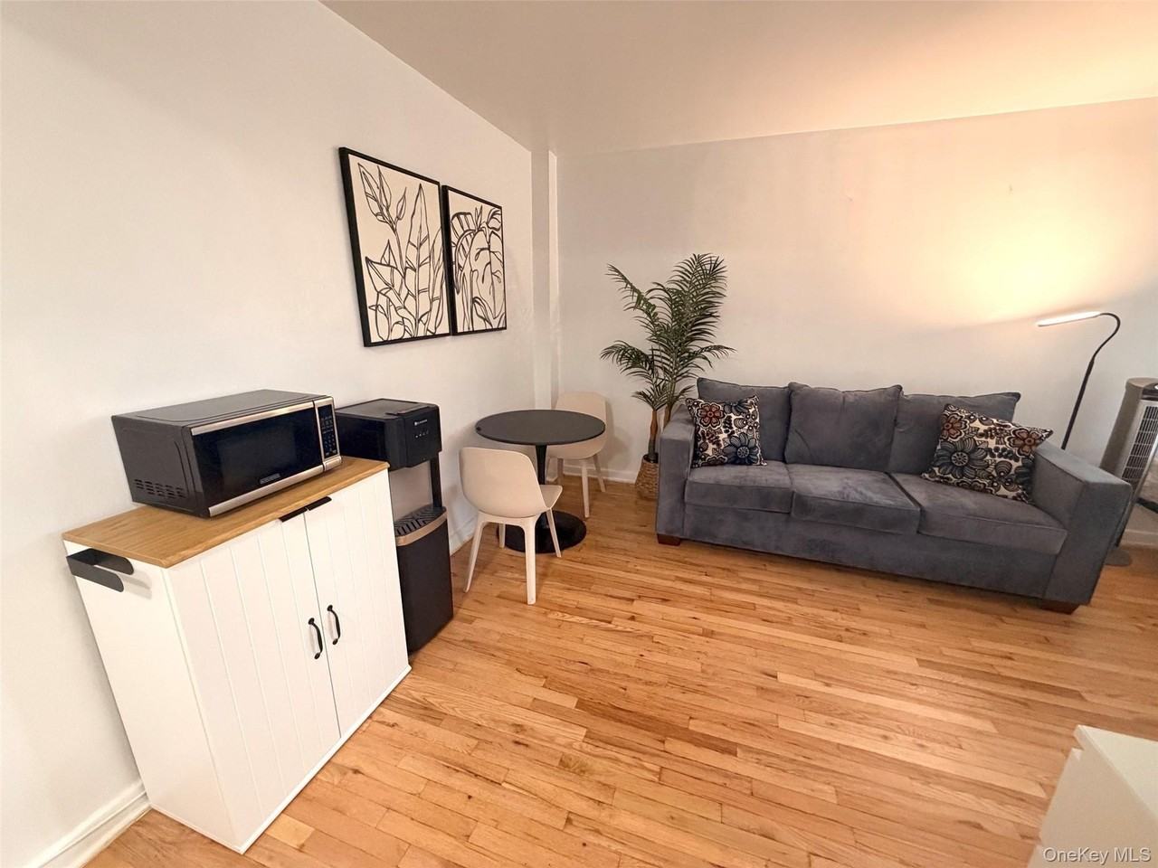 8450 169th St #319 - Photo 6 of 11