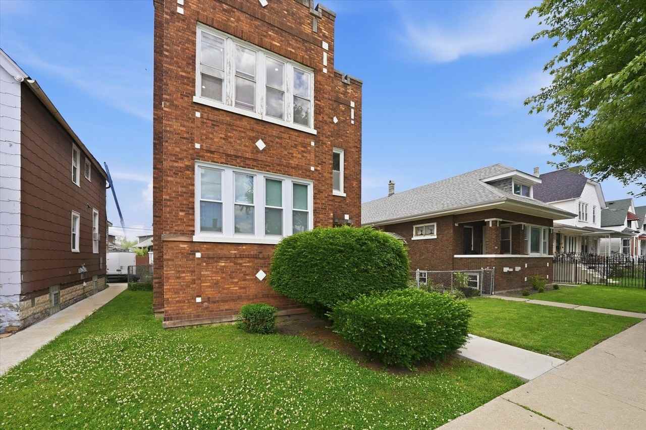 3244 W 62nd Pl #1 - Photo 2 of 42