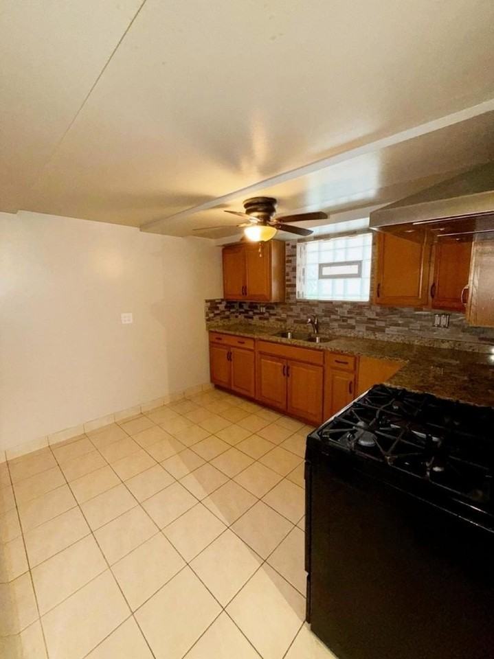 5936 S Kolin Ave #G - Photo 3 of 10