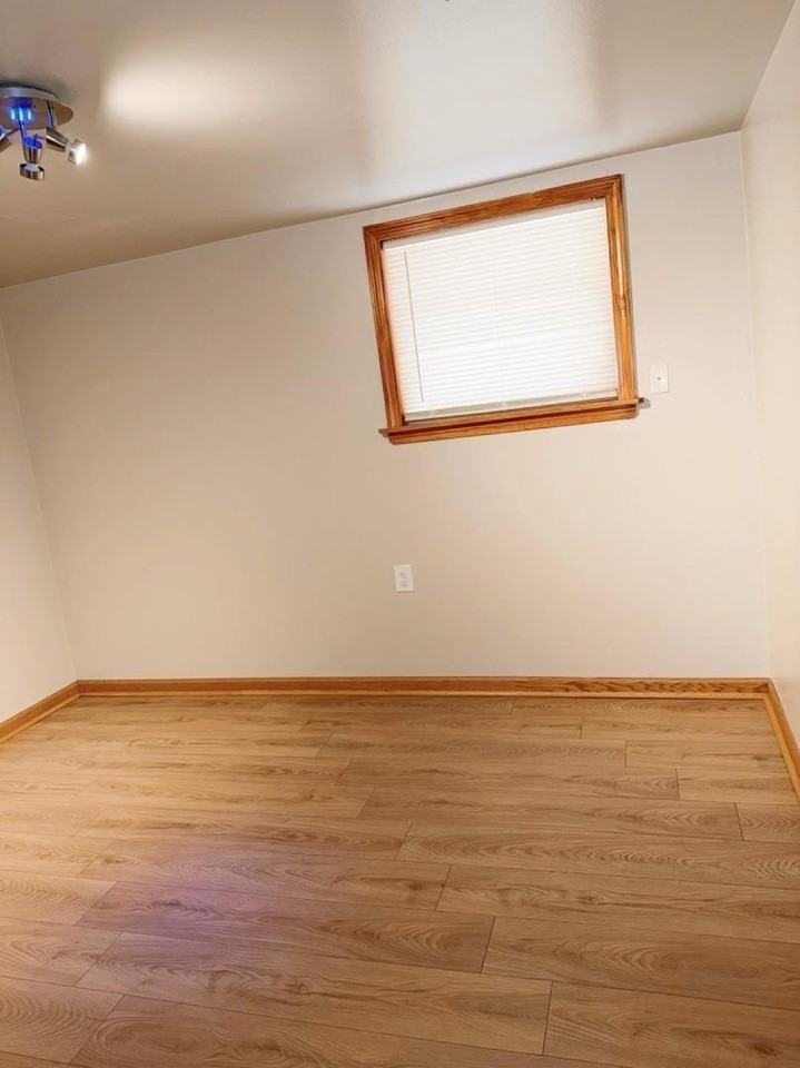 5936 S Kolin Ave #G - Photo 7 of 10