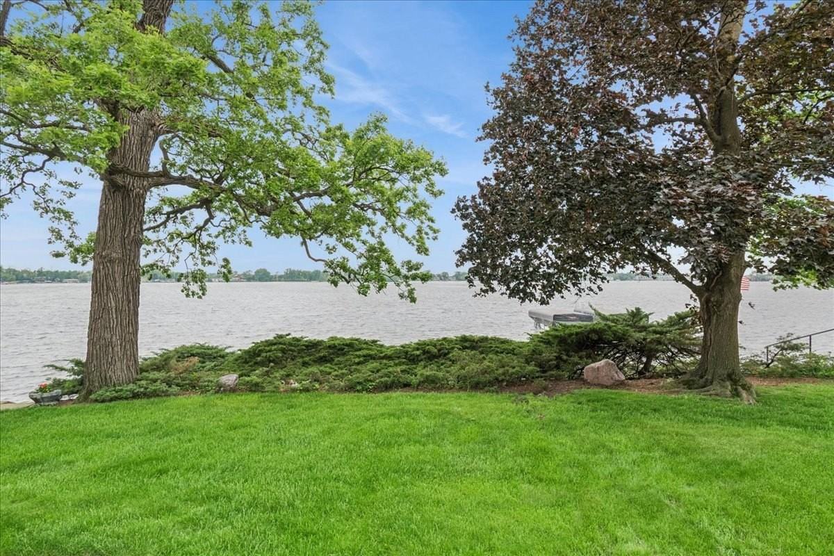 35 Lakeview Pl - Photo 2 of 20