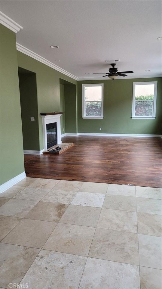 27139 Tube Rose St - Photo 4 of 30