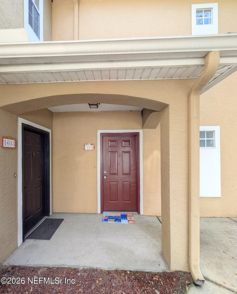 10075 Gate Pkwy N #1604 - Photo 3 of 33