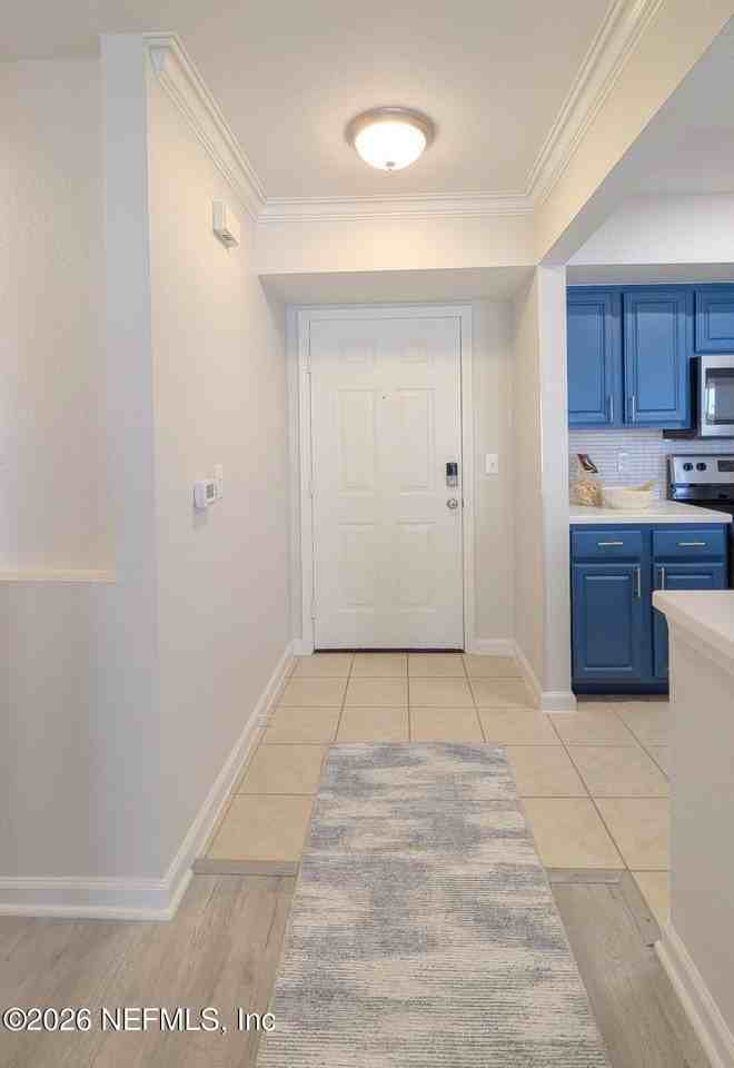 10075 Gate Pkwy N #1604 - Photo 4 of 33