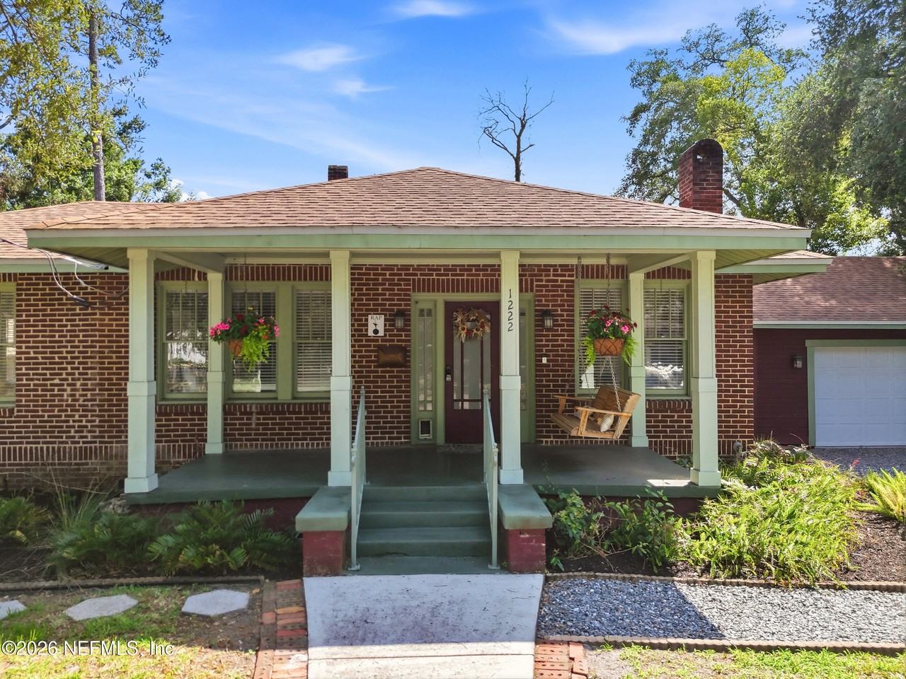 1222 Ingleside Ave - Photo 7 of 36
