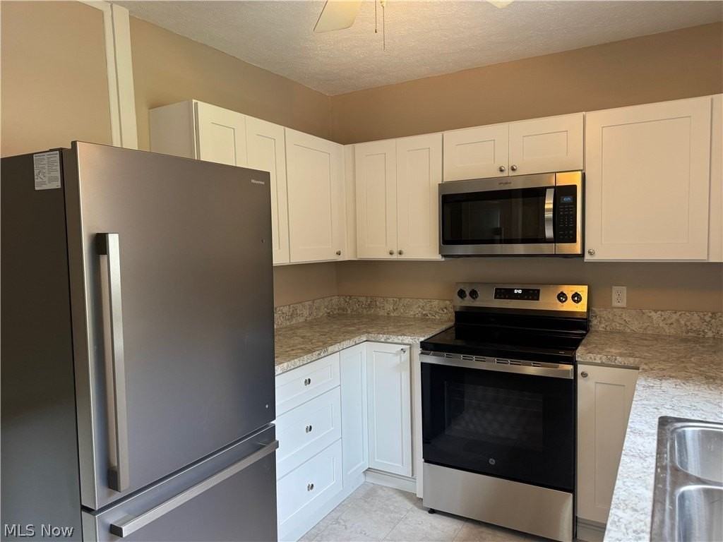 6917 Daisy Ave - Photo 6 of 21