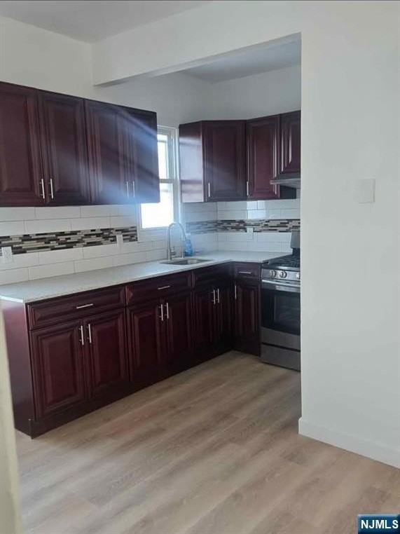 354 E 24th St #3L