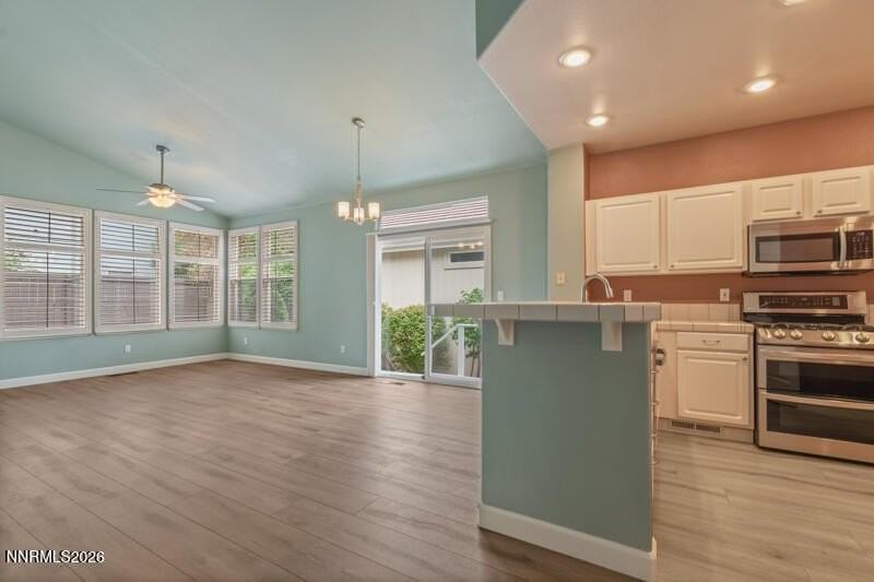 785 Caughlin Xing - Photo 5 of 19