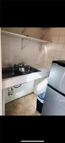 4033 Cleveland Ave #B - Photo 2 of 3
