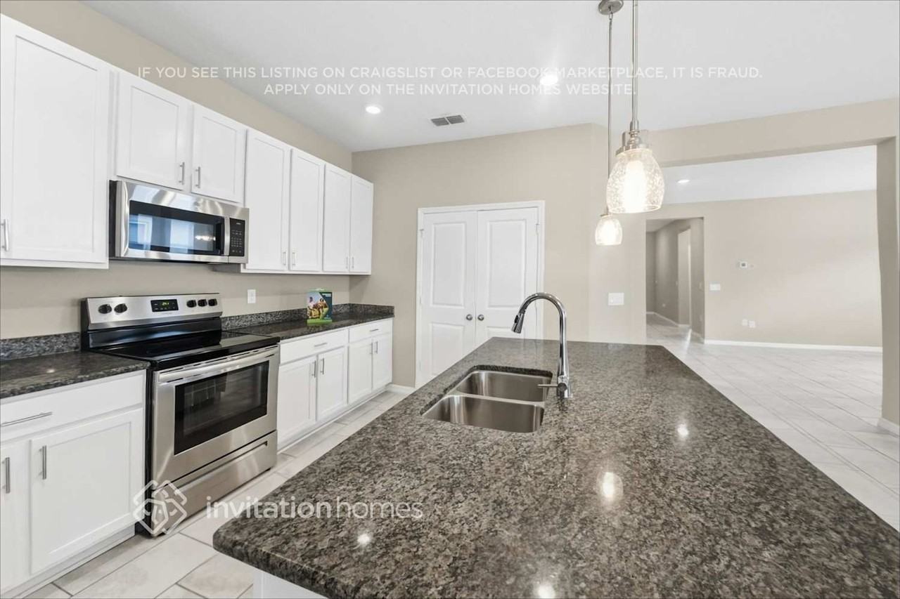 14231 Seranoa Dr - Photo 7 of 20