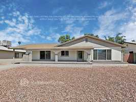 featured image of 420 E Tulane Dr