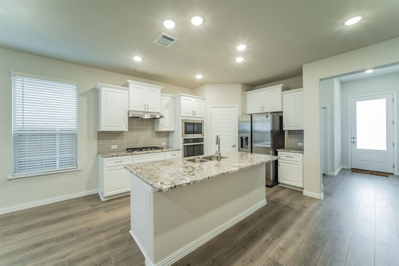 12345 Hulson Trl - Photo 5 of 19