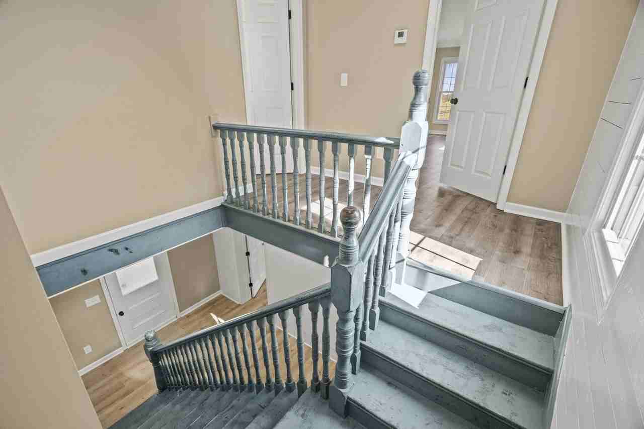6081 Lakeview Rd #1 - Photo 5 of 39