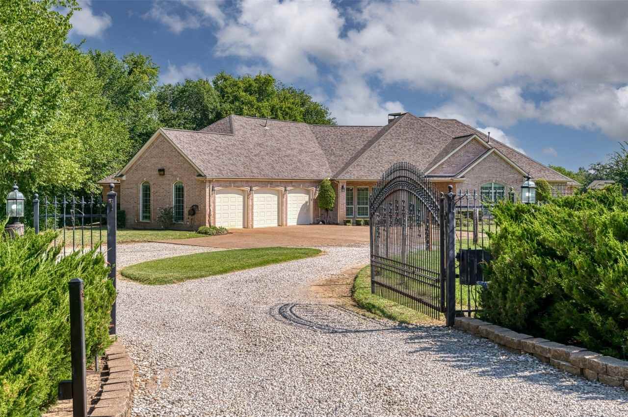1606 Burney Ln - Photo 2 of 38