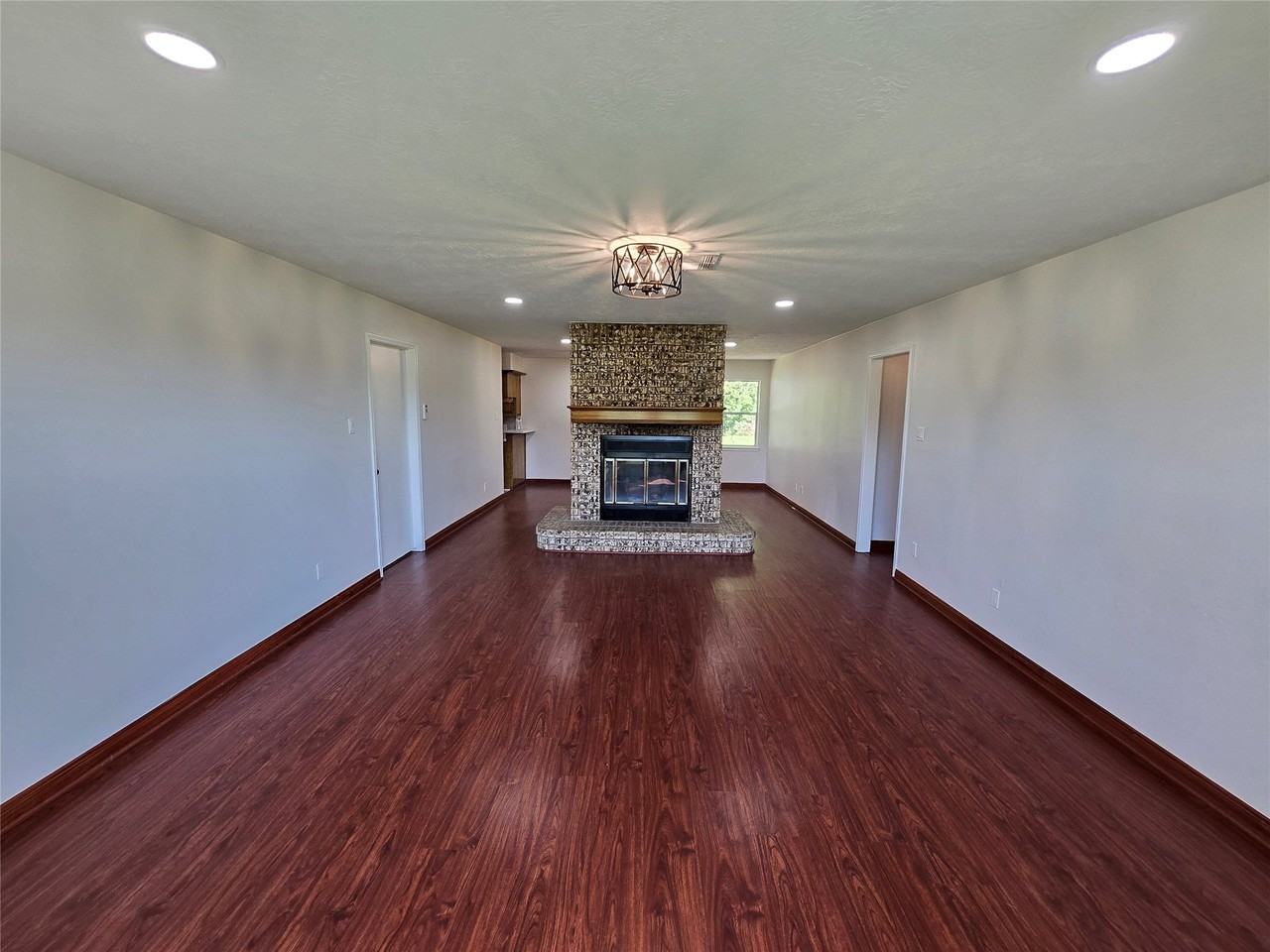 65 Paisano Ln - Photo 5 of 15
