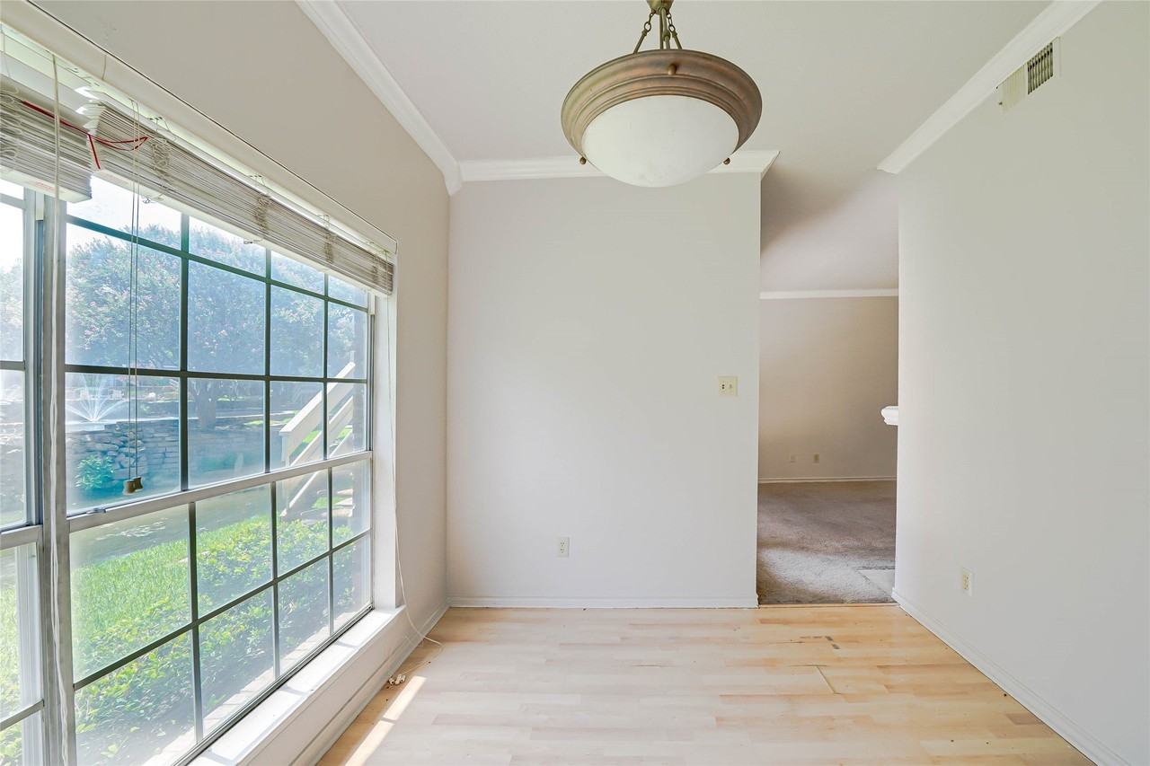 3550 Country Square Dr #409 - Photo 7 of 27