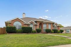 300 Thomas Dr - Photo 1 of 1
