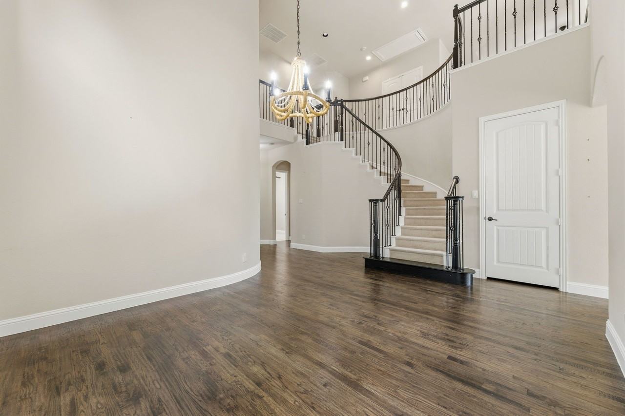 4405 Jubilee Dr - Photo 5 of 28