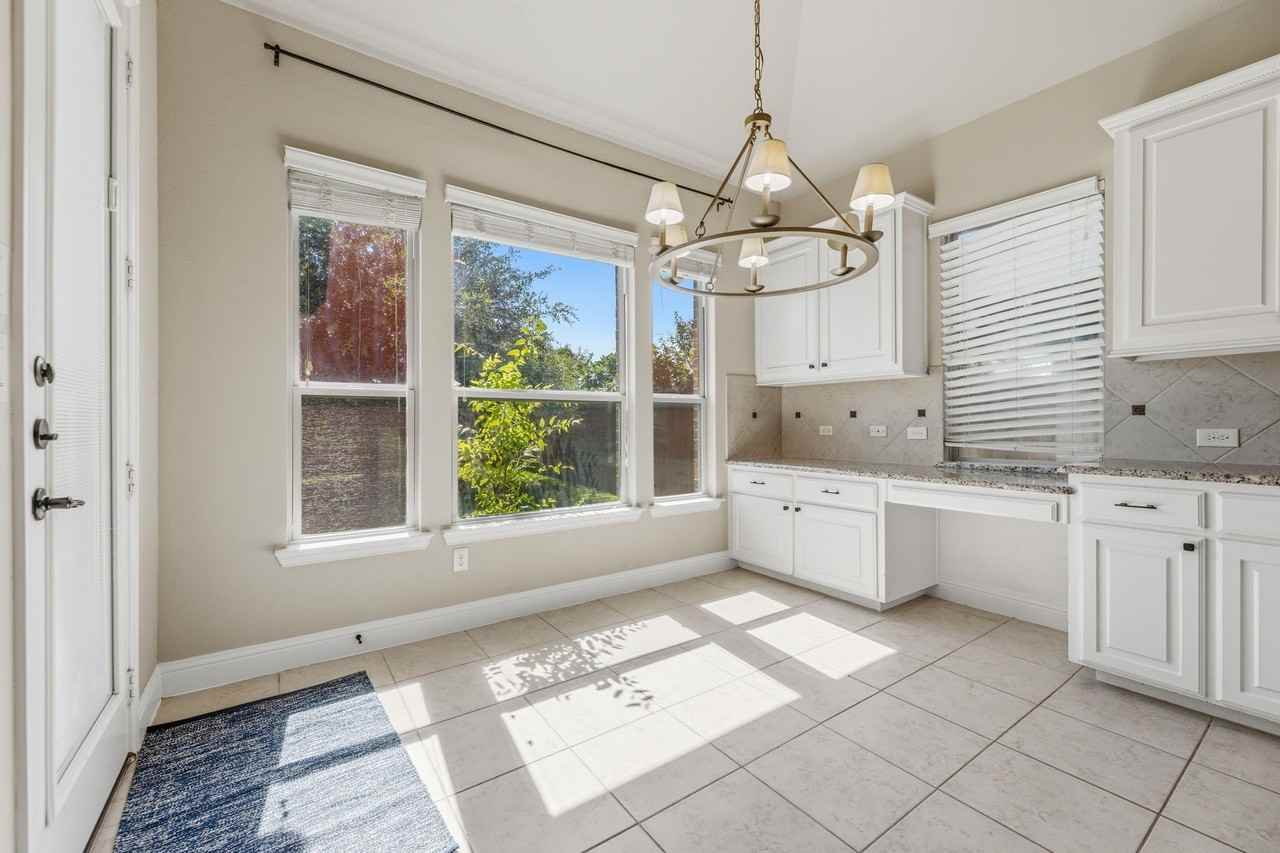 4405 Jubilee Dr - Photo 7 of 28