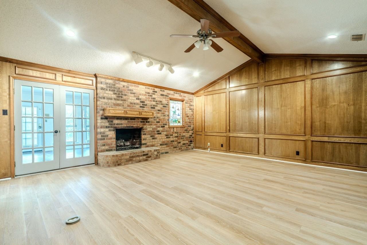 4501 Ridge North Rd - Photo 7 of 39