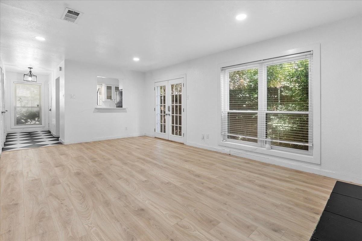 5505 Live Oak St #116 - Photo 4 of 27