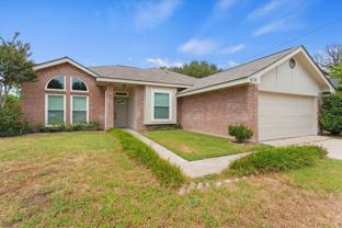 670 Honeysuckle Ln - Photo 1 of 1
