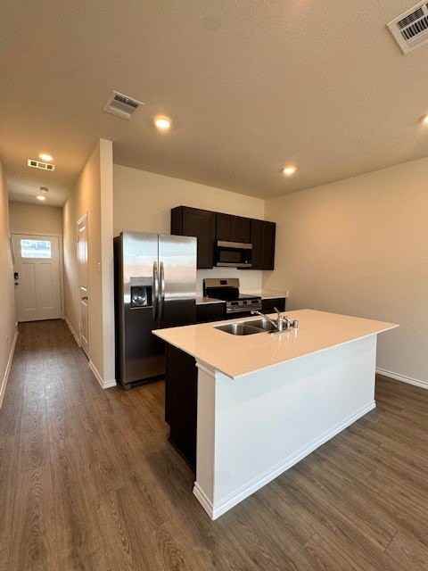 212 Arbor Dr - Photo 3 of 22