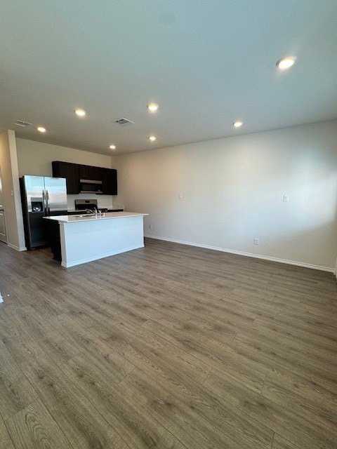 212 Arbor Dr - Photo 7 of 22