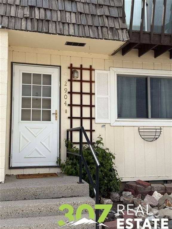 2904 Sheridan Ave - Photo 2 of 17