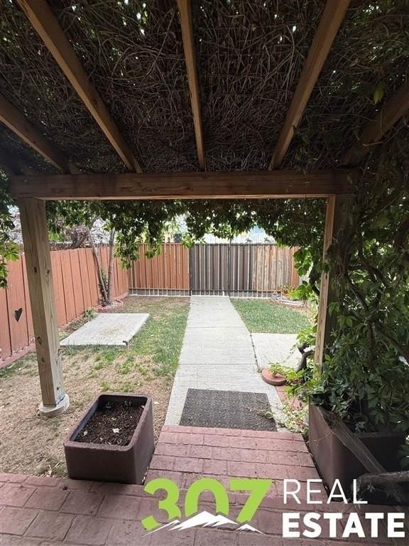 2904 Sheridan Ave - Photo 6 of 17