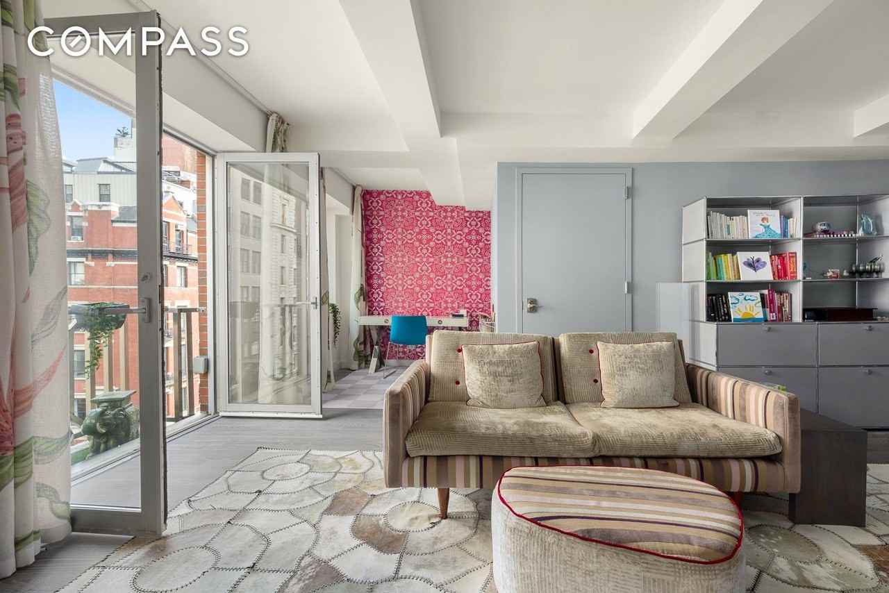 82 University Pl #7 - Photo 4 of 12