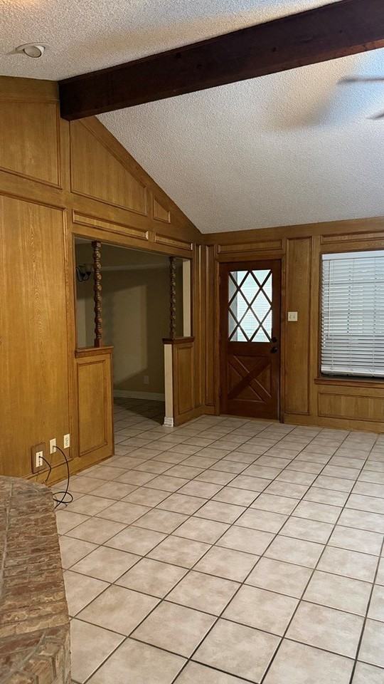 2602 Wydewood Dr - Photo 3 of 26