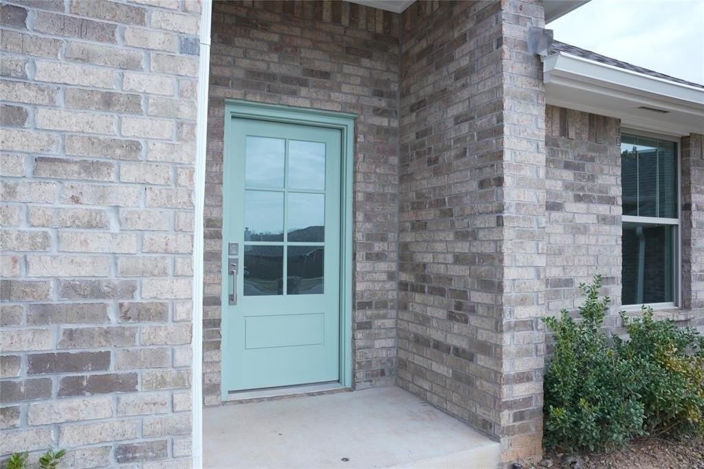 5216 Bing Cir - Photo 3 of 46