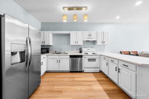 featured image of 7101 Joy St #A3