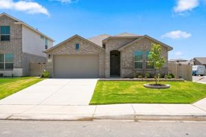 featured image of 2000 Northern Ln