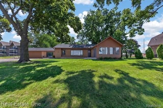 2079 Klingensmith Rd - Photo 3 of 35